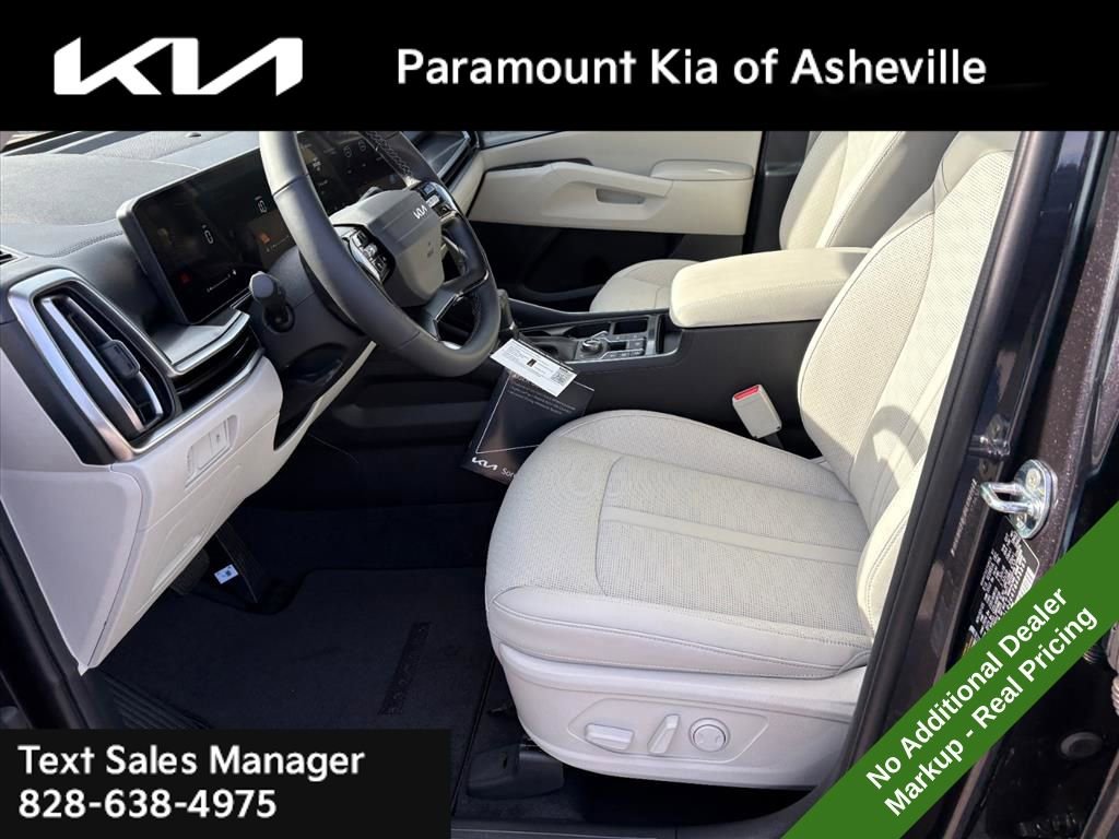 New 2026 Kia Sorento S w/ S Panoramic Sunroof Package image 18
