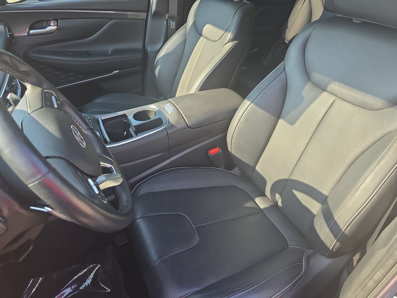 Used 2023 Hyundai Santa Fe Limited AWD/4WD image 16