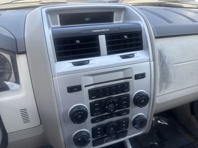 Used 2010 Mercury Mariner 2WD image 19