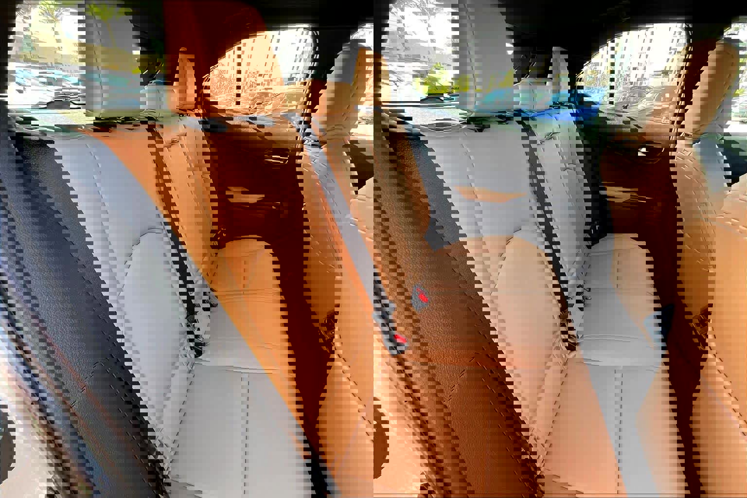 Certified 2025 Lexus UX 300h FWD w/ Accessory Package (Z1) image 19