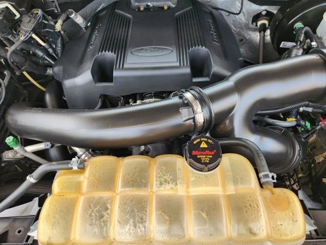 Used 2019 Ford Expedition Max Platinum RWD image 32