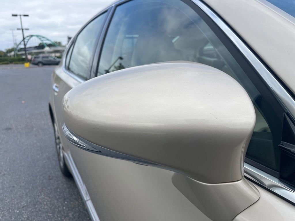 Used 2017 Lexus LS 460 image 13