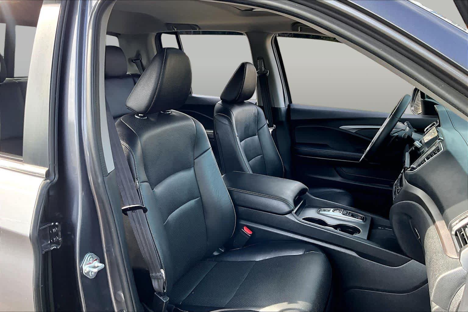 Used 2024 Honda Ridgeline RTL image 9