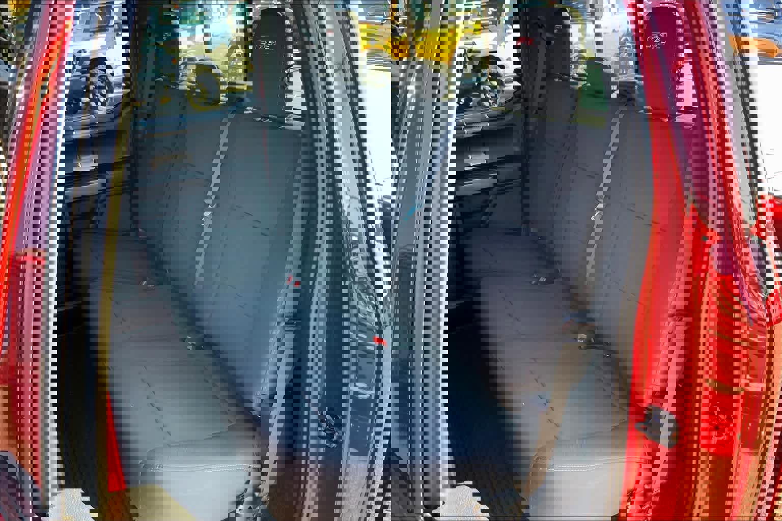 Used 2019 Ford F150 XLT w/ Equipment Group 302A Luxury AWD/4WD image 19