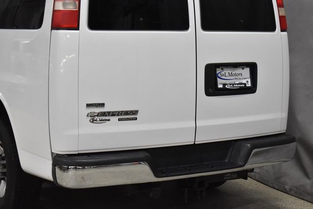 Used 2012 Chevrolet Express 3500 LT w/ LT Preferred Equipment Group image 9