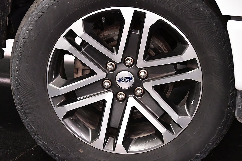 Used 2022 Ford F150 XL w/ STX Appearance Package image 9