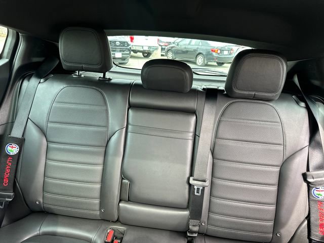 Used 2024 Alfa Romeo Tonale Ti w/ Premium Interior Package image 32