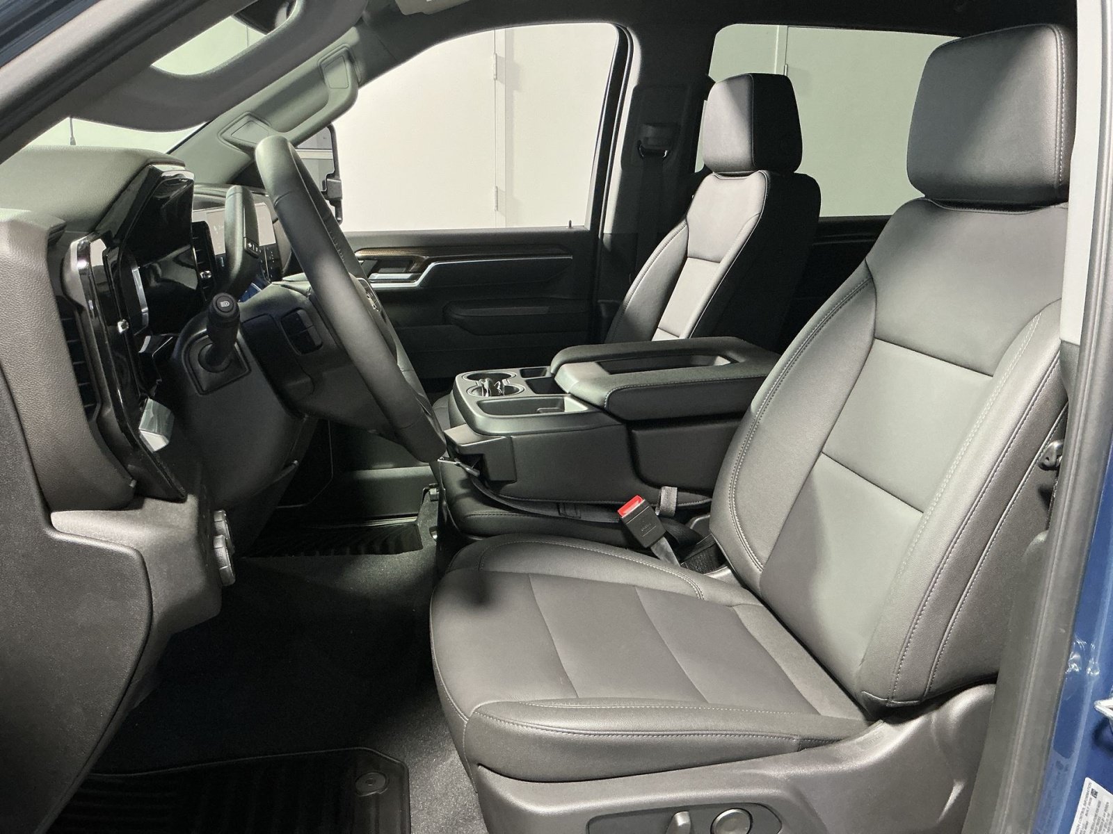 New 2026 Chevrolet Silverado 2500 LT AWD/4WD image 14