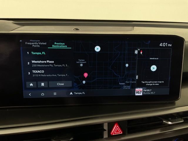 Used 2025 Kia Sorento S w/ Panoramic Sunroof Package image 22