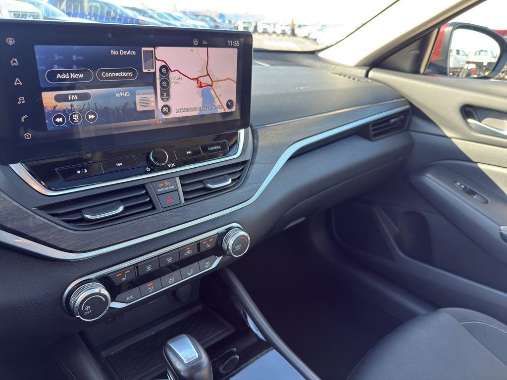 Certified 2024 Nissan Altima 2.5 SV w/ SV Premium Package image 21