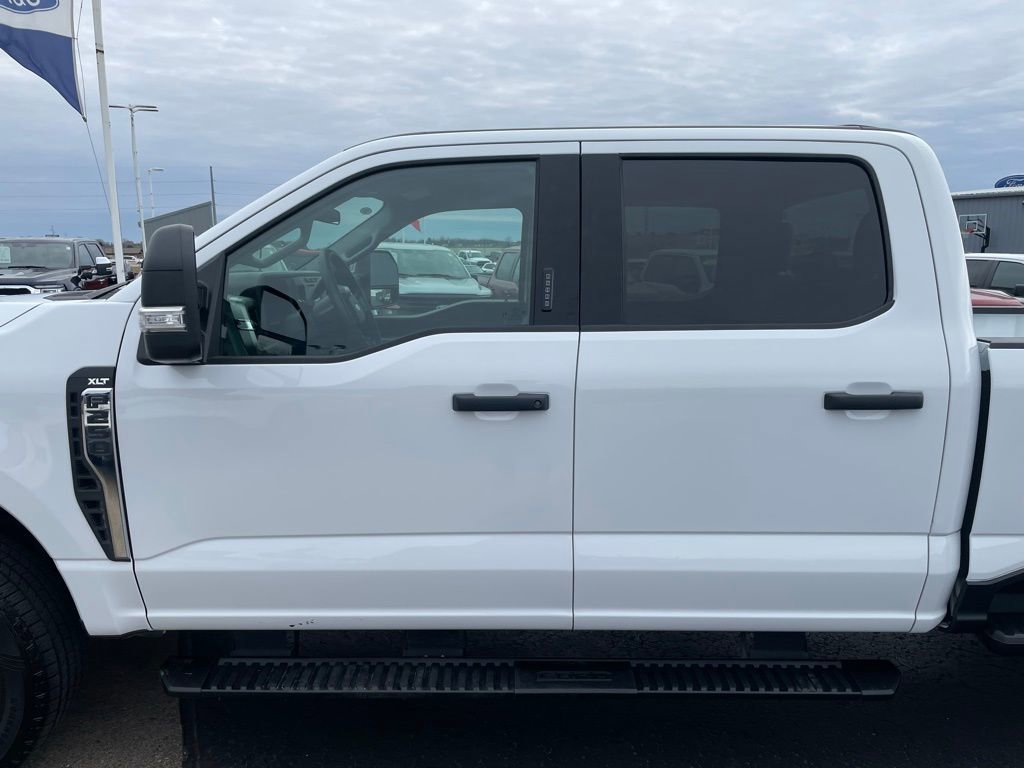 Used 2024 Ford F250 XLT image 28