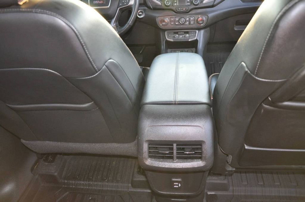 Used 2022 GMC Terrain AT4 w/ Tech Package image 20