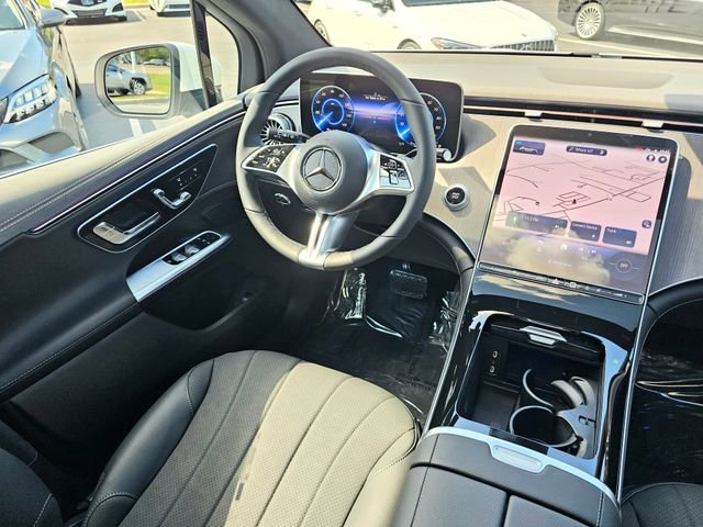 New 2026 Mercedes-Benz EQE 320 4MATIC SUV image 29