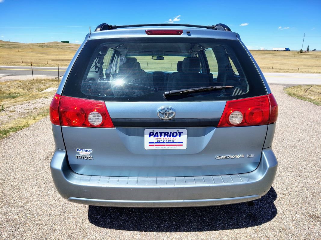 Used 2006 Toyota Sienna CE FWD image 4