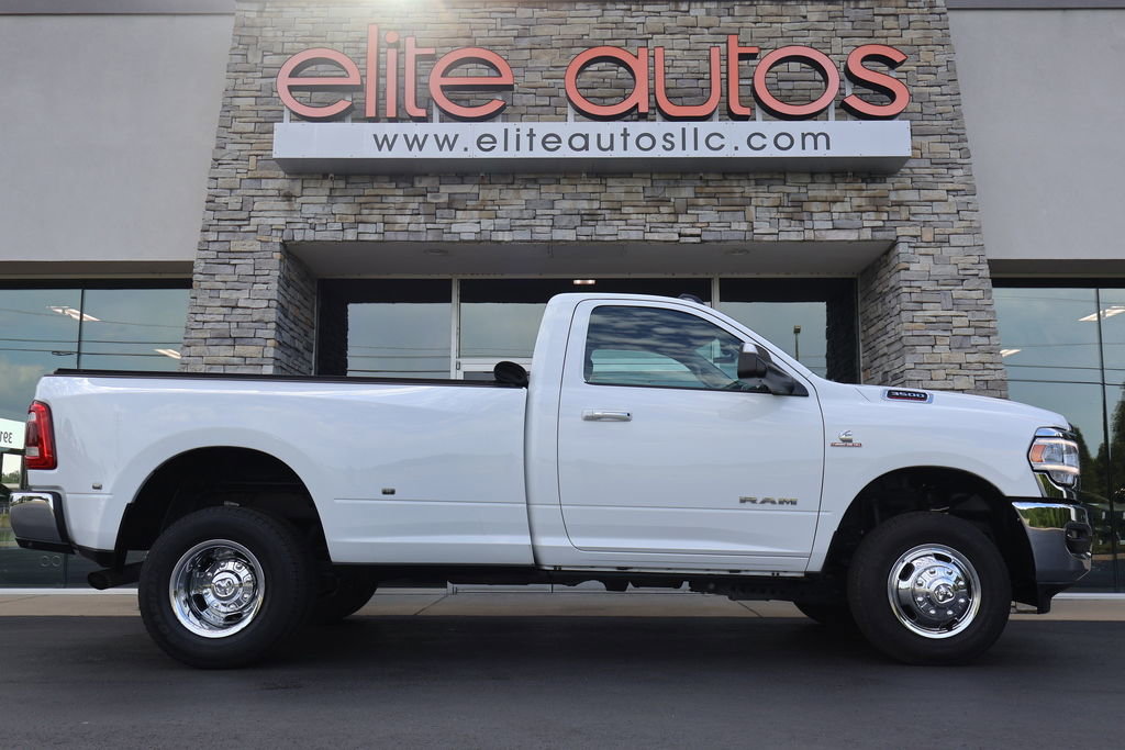 Used 2019 RAM 3500 Big Horn image 3