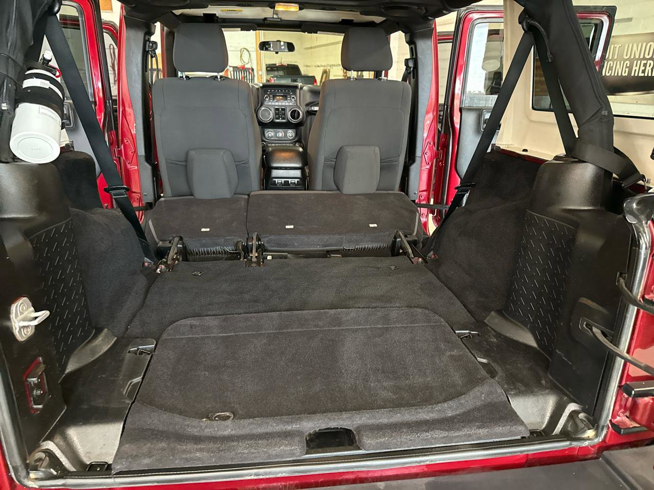 Used 2012 Jeep Wrangler Unlimited Sport image 37