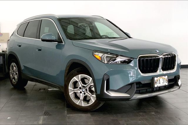 Certified 2023 BMW X1 xDrive28i w/ Convenience Package AWD/4WD image 2