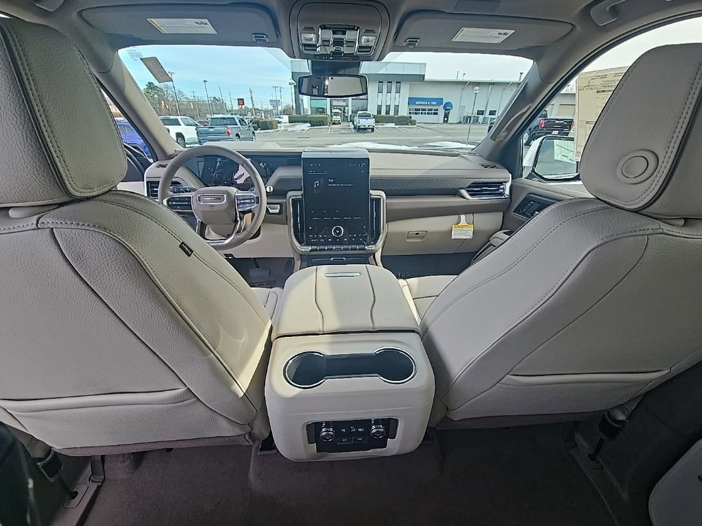 New 2026 GMC Yukon Denali image 17