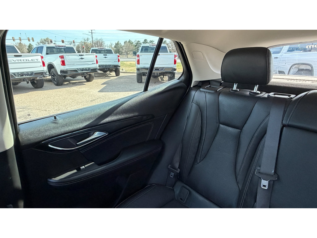 Used 2021 Buick Envision Essence w/ Technology Package I image 22