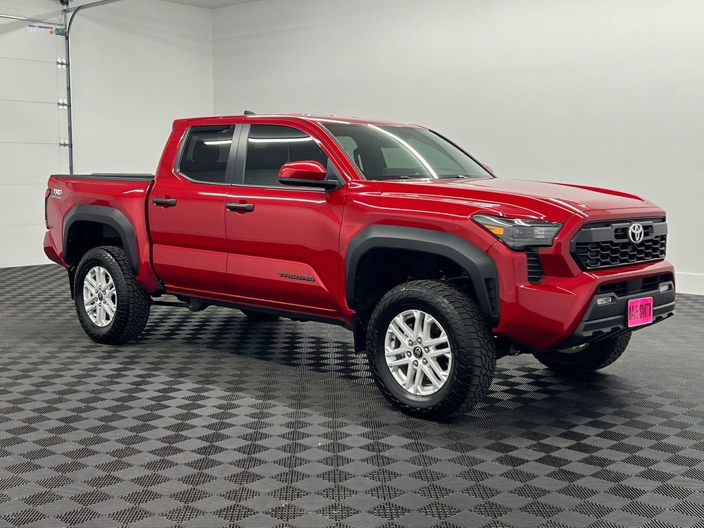 Used 2024 Toyota Tacoma TRD Off-Road AWD/4WD image 6
