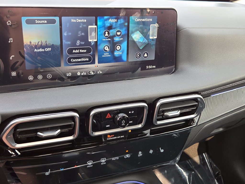New 2026 Nissan Sentra SV w/ SV Convenience Package FWD image 26