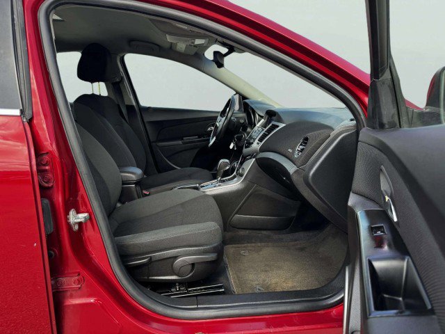Used 2011 Chevrolet Cruze LT FWD image 45