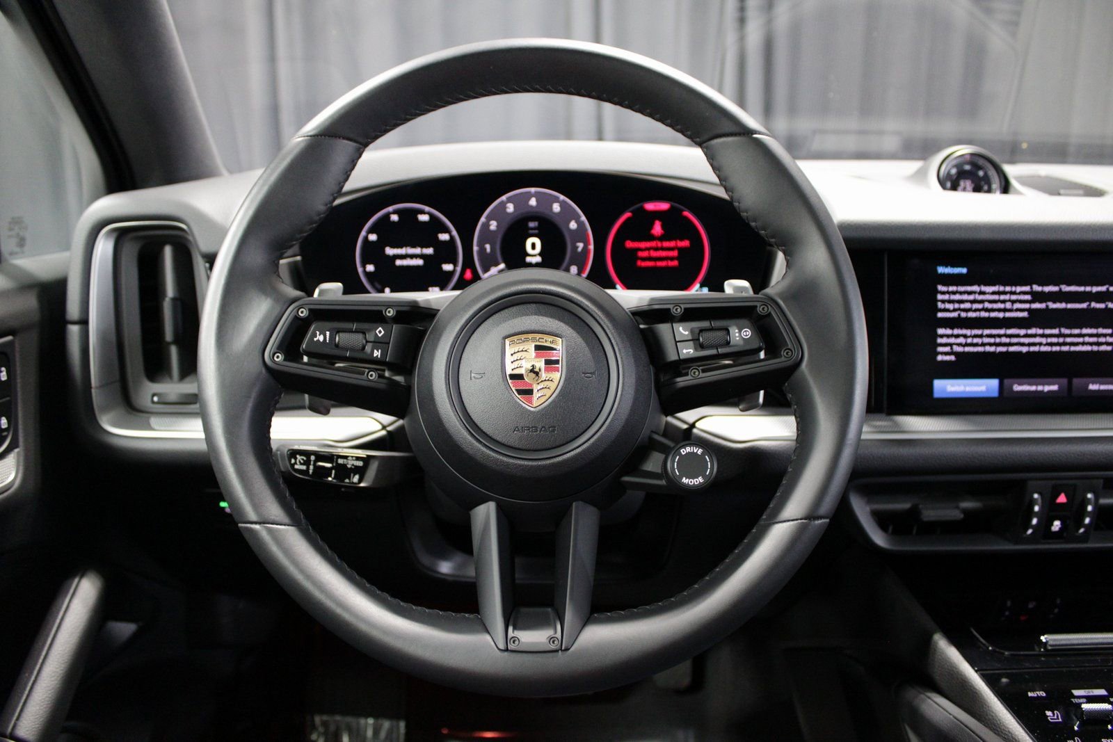 Certified 2025 Porsche Cayenne image 28