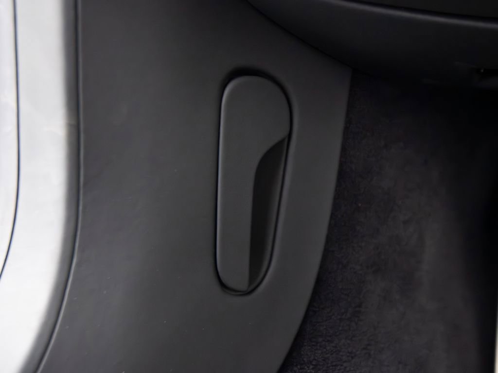 Used 2019 Bugatti Chiron image 42