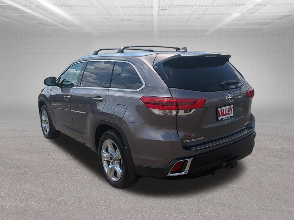Used 2018 Toyota Highlander Limited AWD/4WD image 8