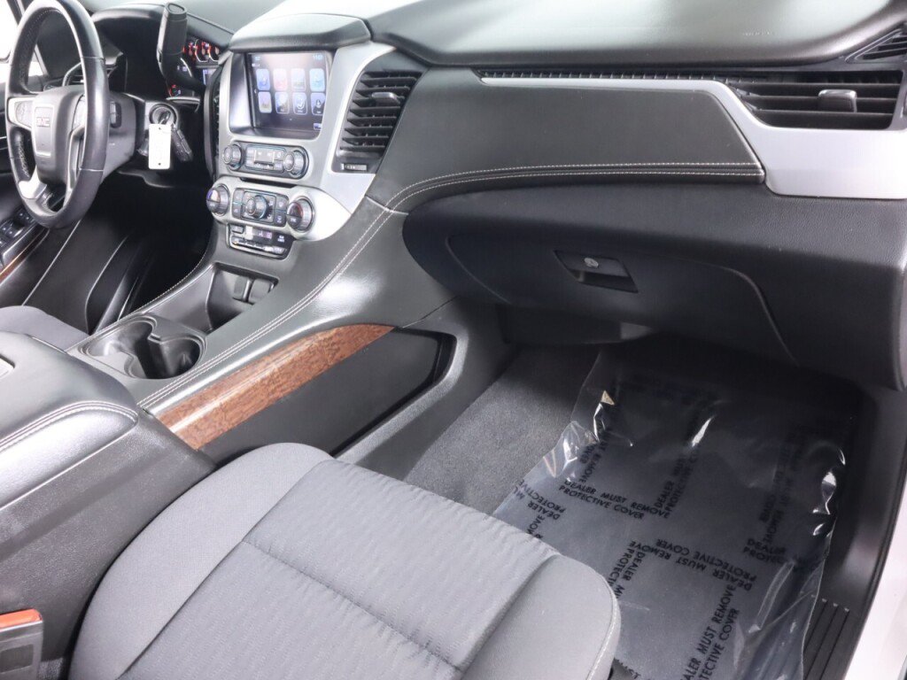 Used 2020 GMC Yukon SLE AWD/4WD image 40