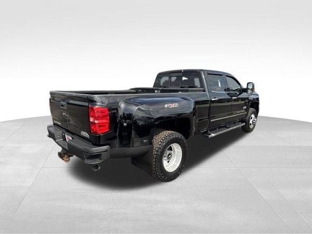 Used 2018 Chevrolet Silverado 3500 High Country AWD/4WD image 4