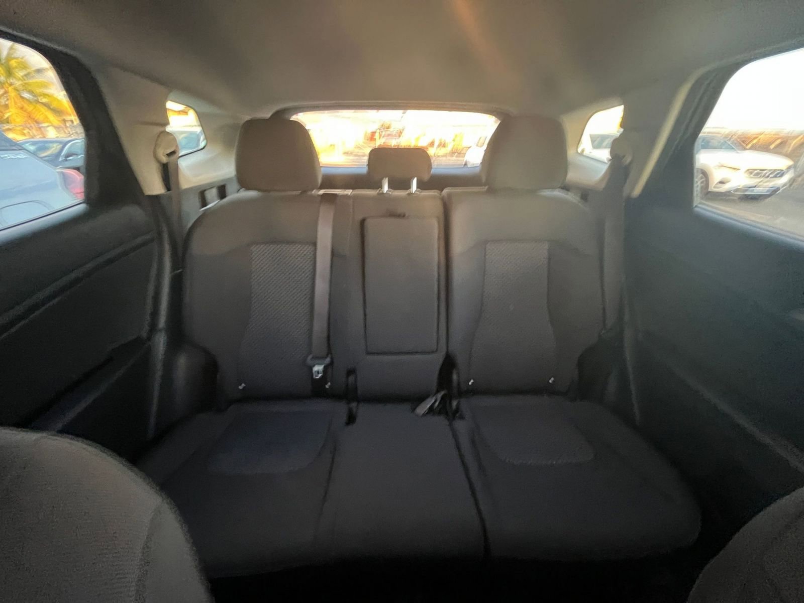 Used 2025 Kia Sportage LX image 37