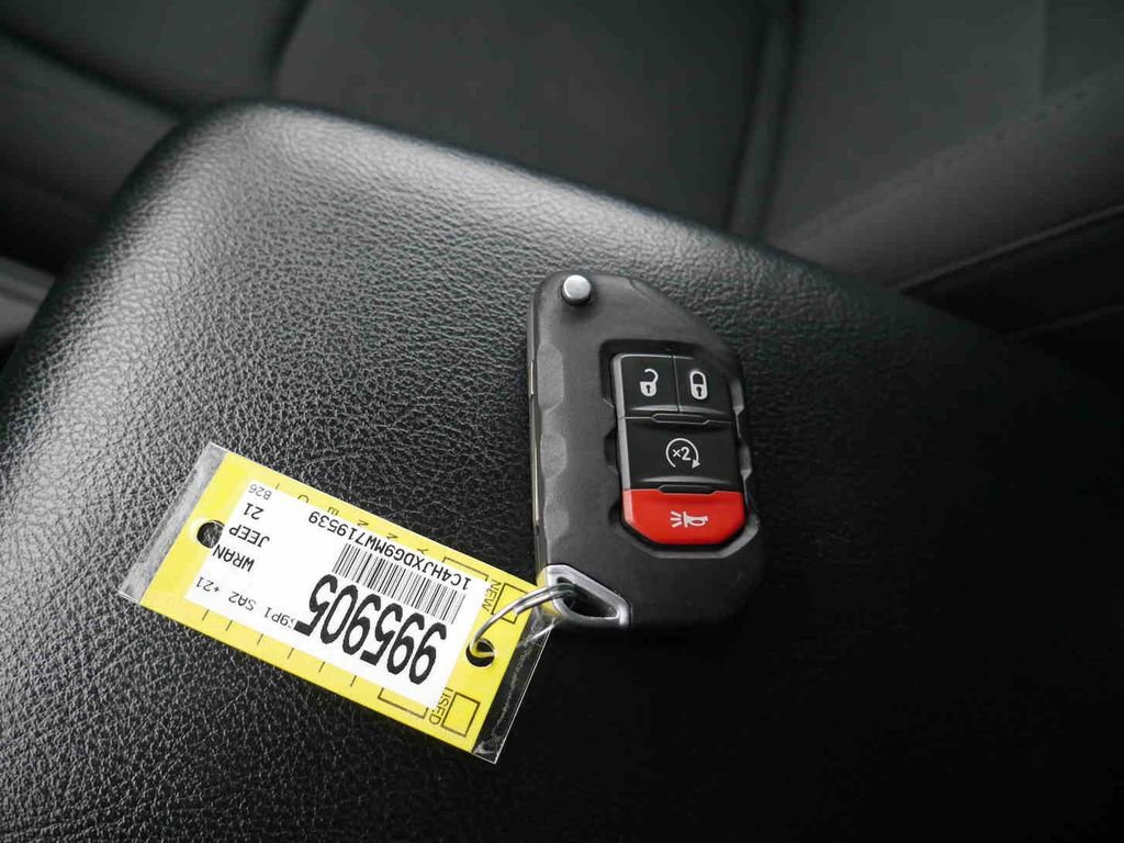 Used 2021 Jeep Wrangler Unlimited Sport image 31