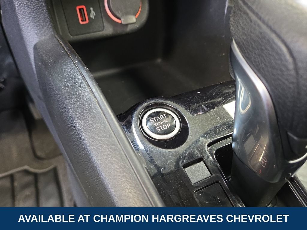 Used 2022 Nissan Kicks S FWD image 22