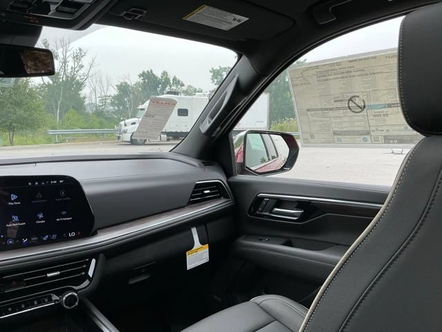 New 2026 Chevrolet Tahoe Premier w/ Sun And Tow Package AWD/4WD image 29
