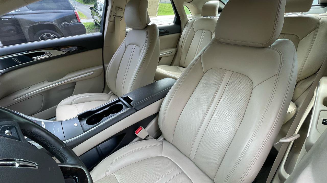 Used 2016 Lincoln MKZ AWD w/ Equipment Group 300A Reserve image 17