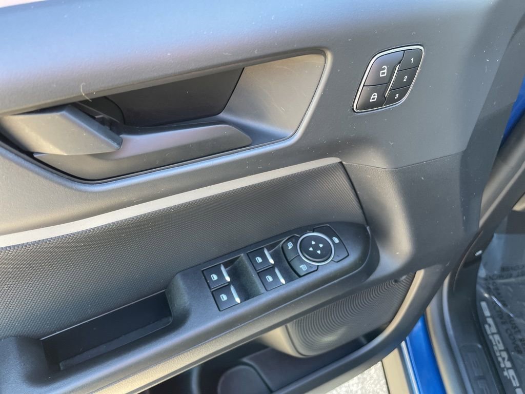 Used 2024 Ford Bronco Sport Outer Banks image 6