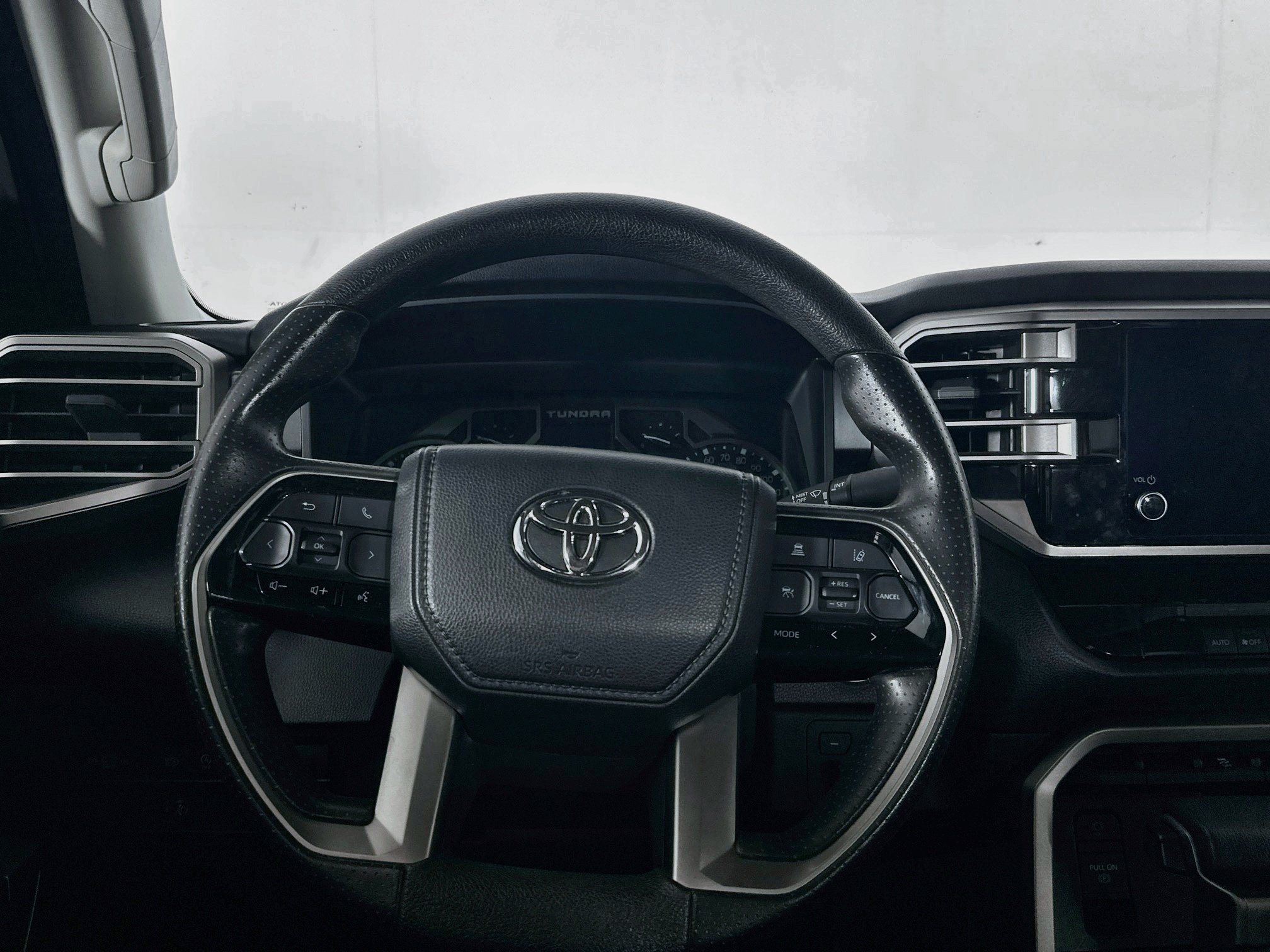 Used 2023 Toyota Tundra SR5 AWD/4WD image 17