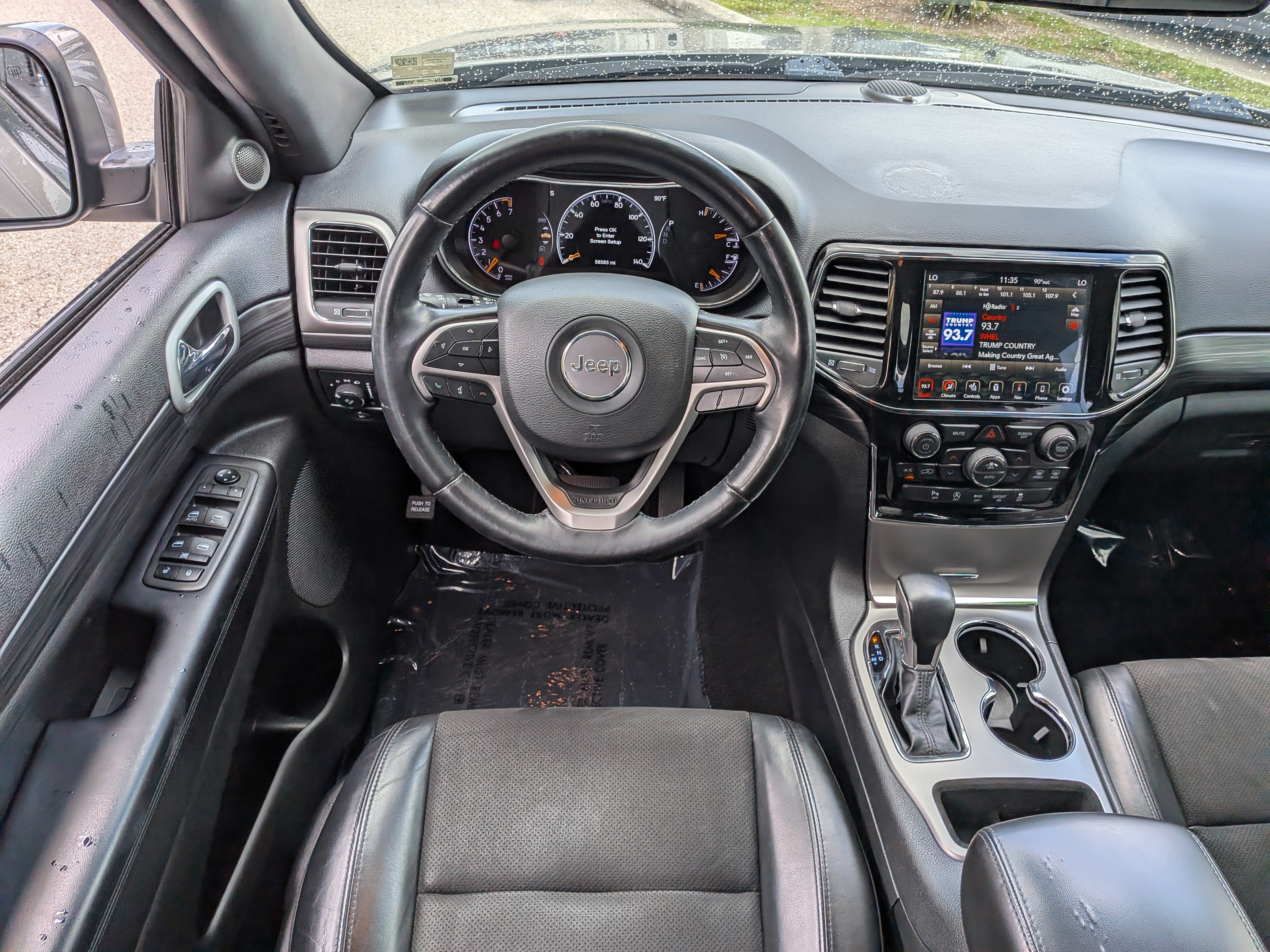 Used 2021 Jeep Grand Cherokee Laredo X AWD/4WD image 18