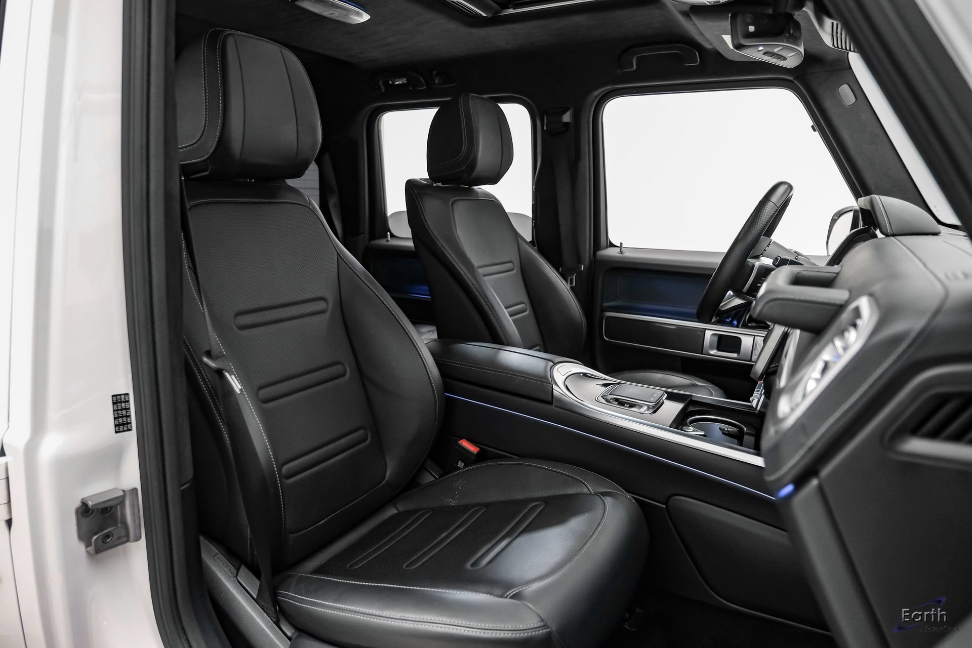 Used 2025 Mercedes-Benz G 550 w/ Exclusive Interior Package image 46