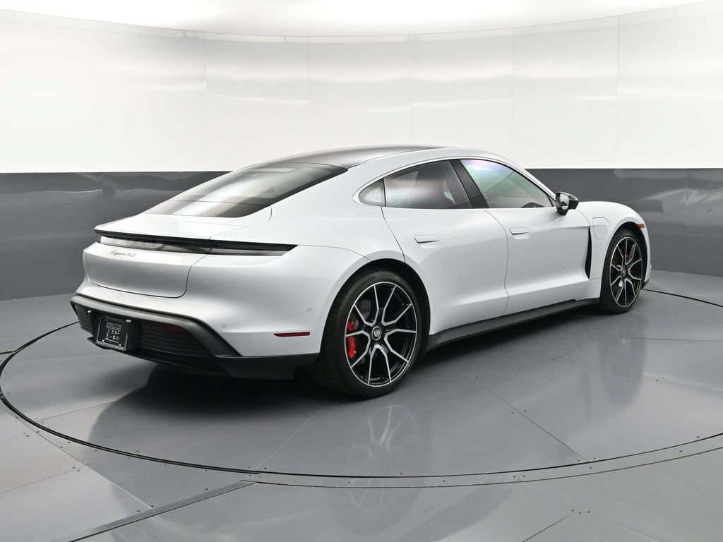 Certified 2024 Porsche Taycan 4S AWD/4WD image 8