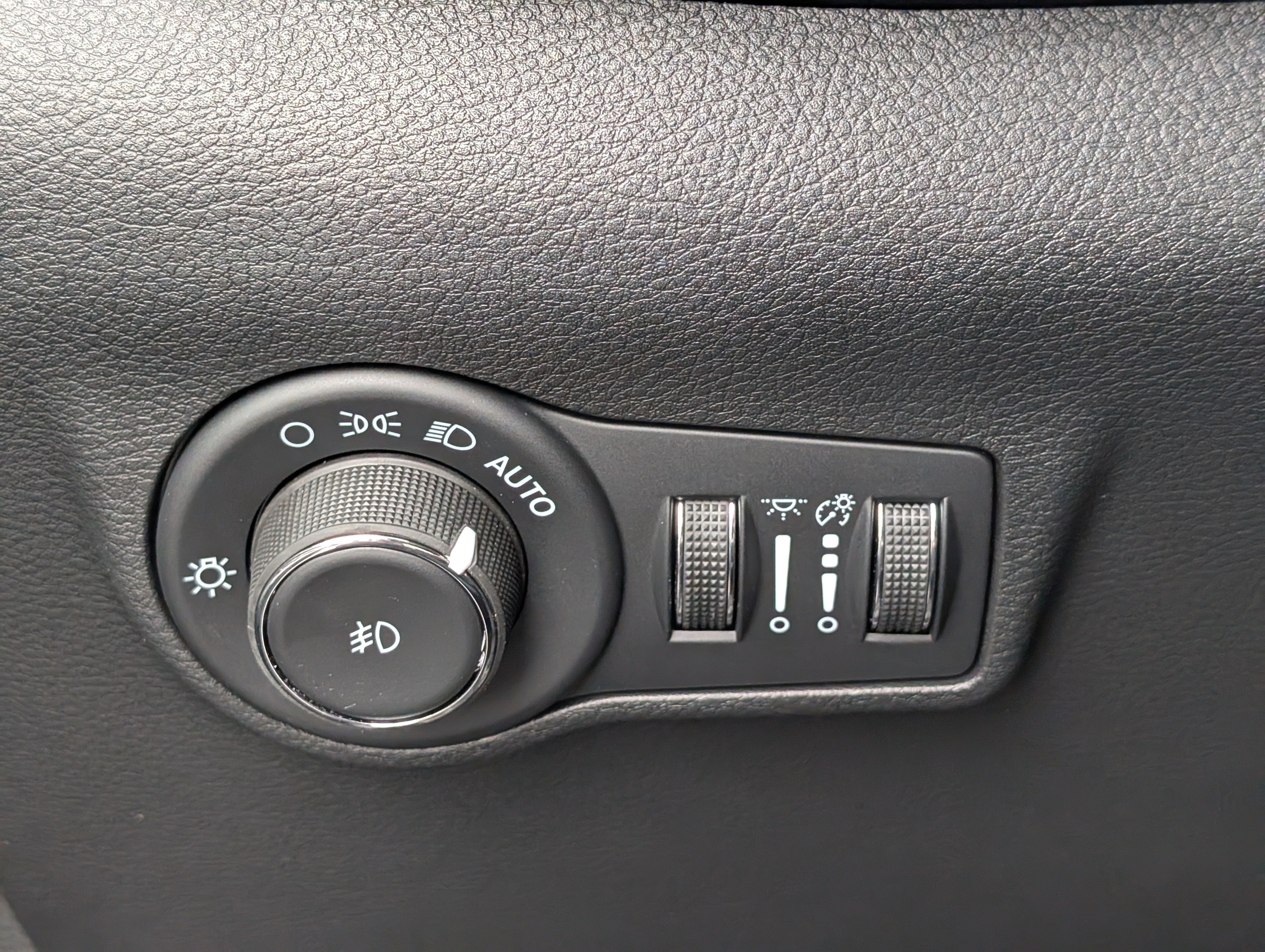 New 2026 Jeep Compass Limited AWD/4WD image 19