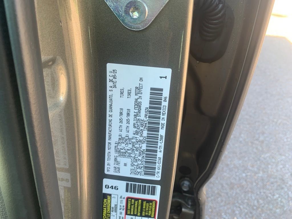 New 2025 Toyota Tacoma Trailhunter image 33