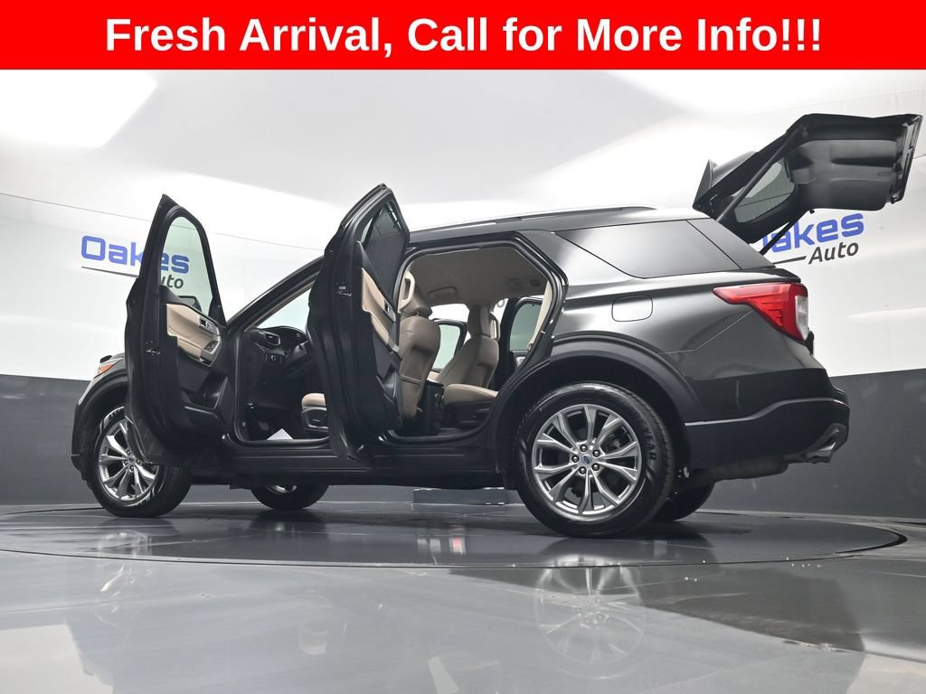 Used 2023 Ford Explorer Limited AWD/4WD image 52