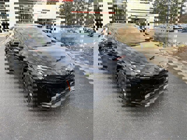 New 2026 Toyota Prius LE image 2