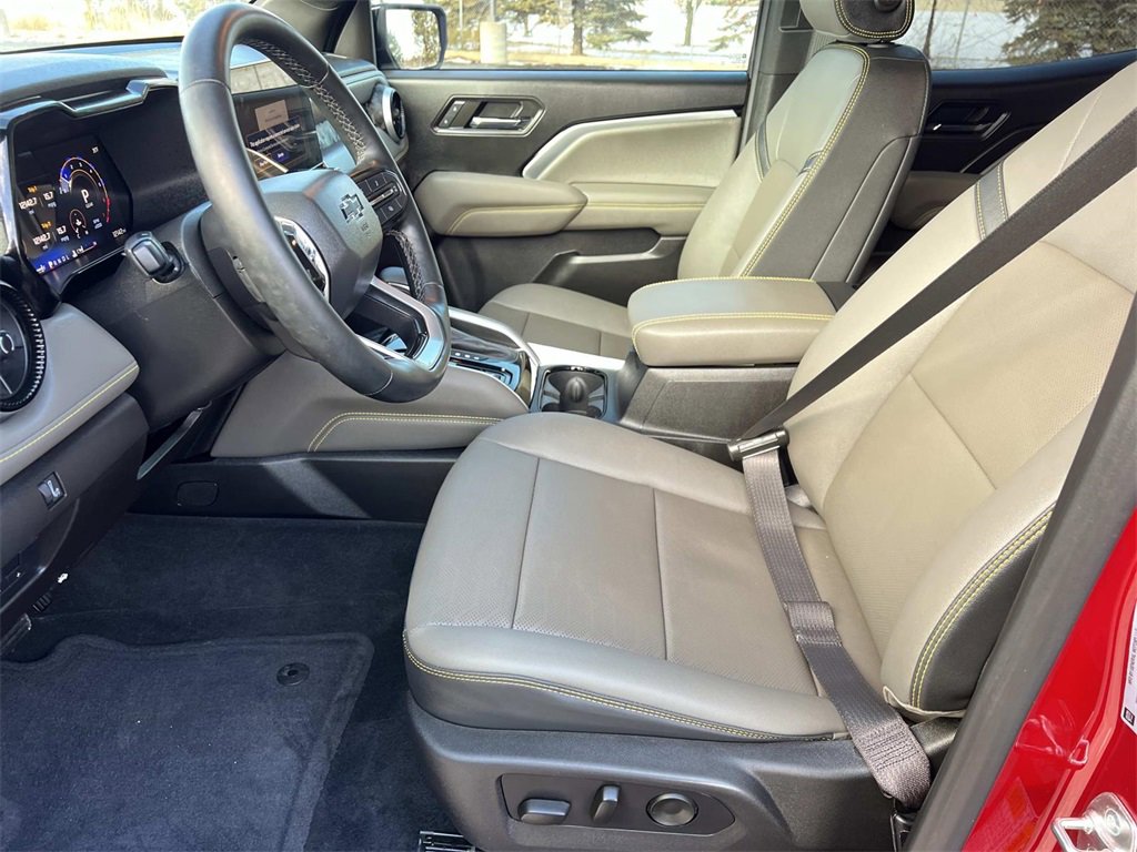 Certified 2024 Chevrolet Colorado ZR2 w/ ZR2 Convenience Package III image 16