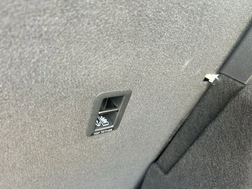 Used 2022 Volkswagen Taos S w/ IQ Drive S Package image 43