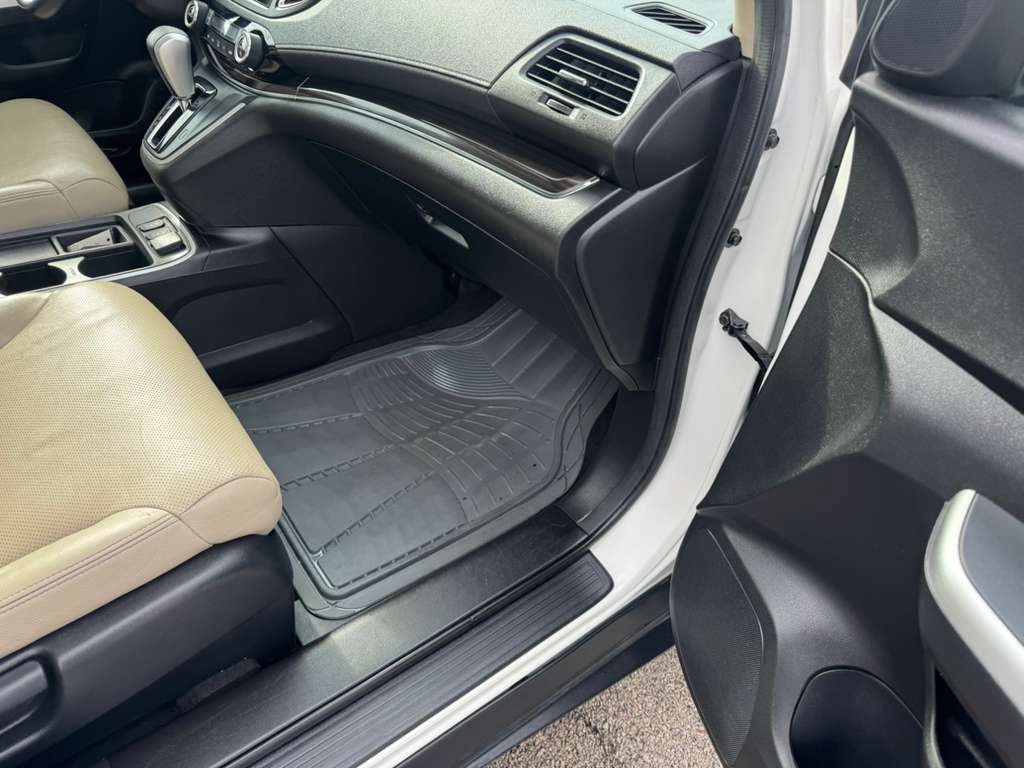 Used 2015 Honda CR-V EX-L image 12
