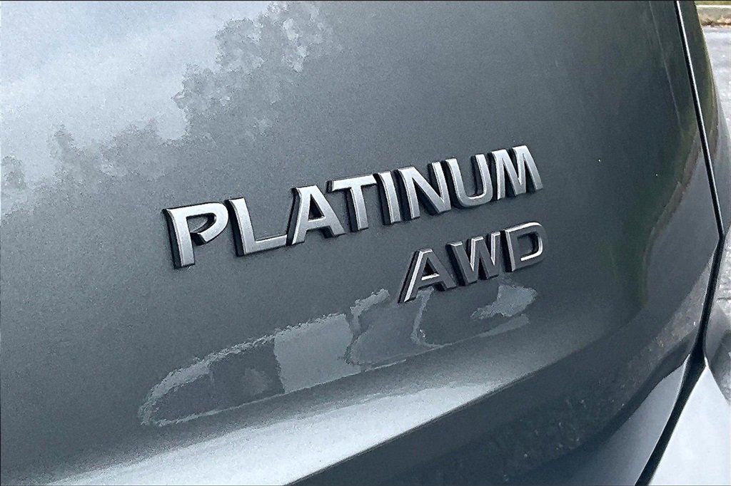 New 2026 Nissan Rogue Platinum image 8