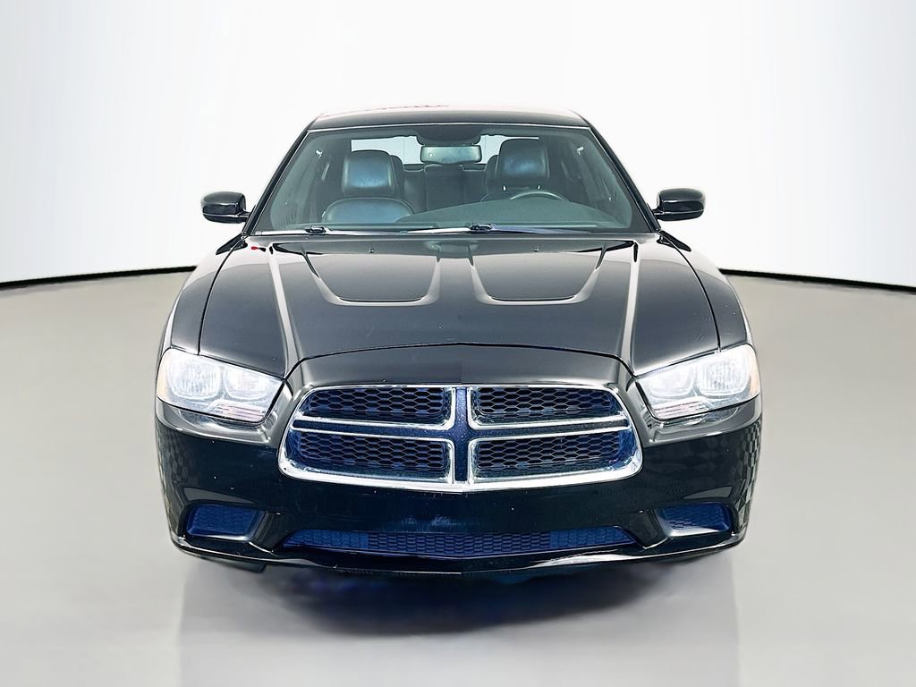 Used 2013 Dodge Charger SE w/ Leather Interior Group image 2